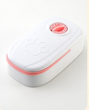 Automatic food dispenser pet